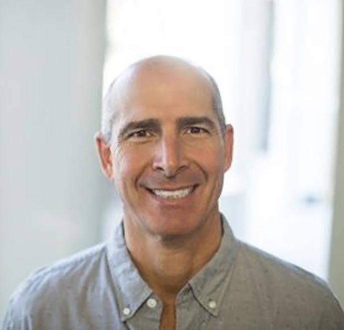 Dr. Douglas A DiSiena, auto accident chiropractor Irvine, CA