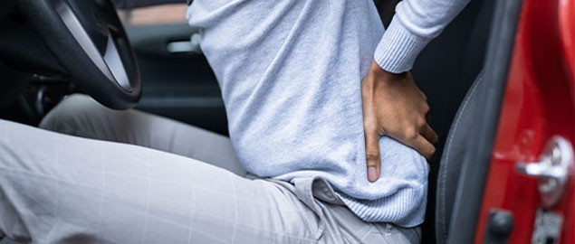 pateint with disc injury needing auto accident chiropractor in Irvine, CA