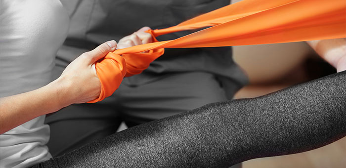 patient receiving therapeutic exercise in Irvine for auto accident injury