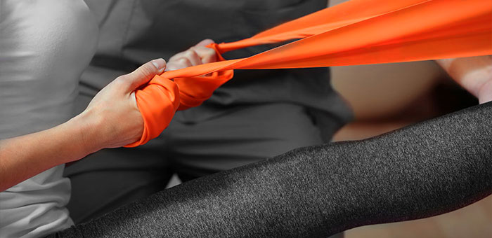 patient getting therapeutic exercise in Irvine for auto accident injury